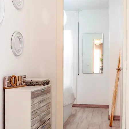 Con Terraza Cerca De La Playa By Insidehome Apartment *