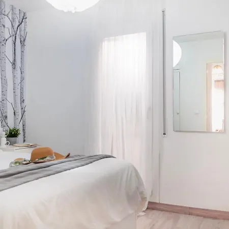 Con Terraza Cerca De La Playa By Insidehome Apartment